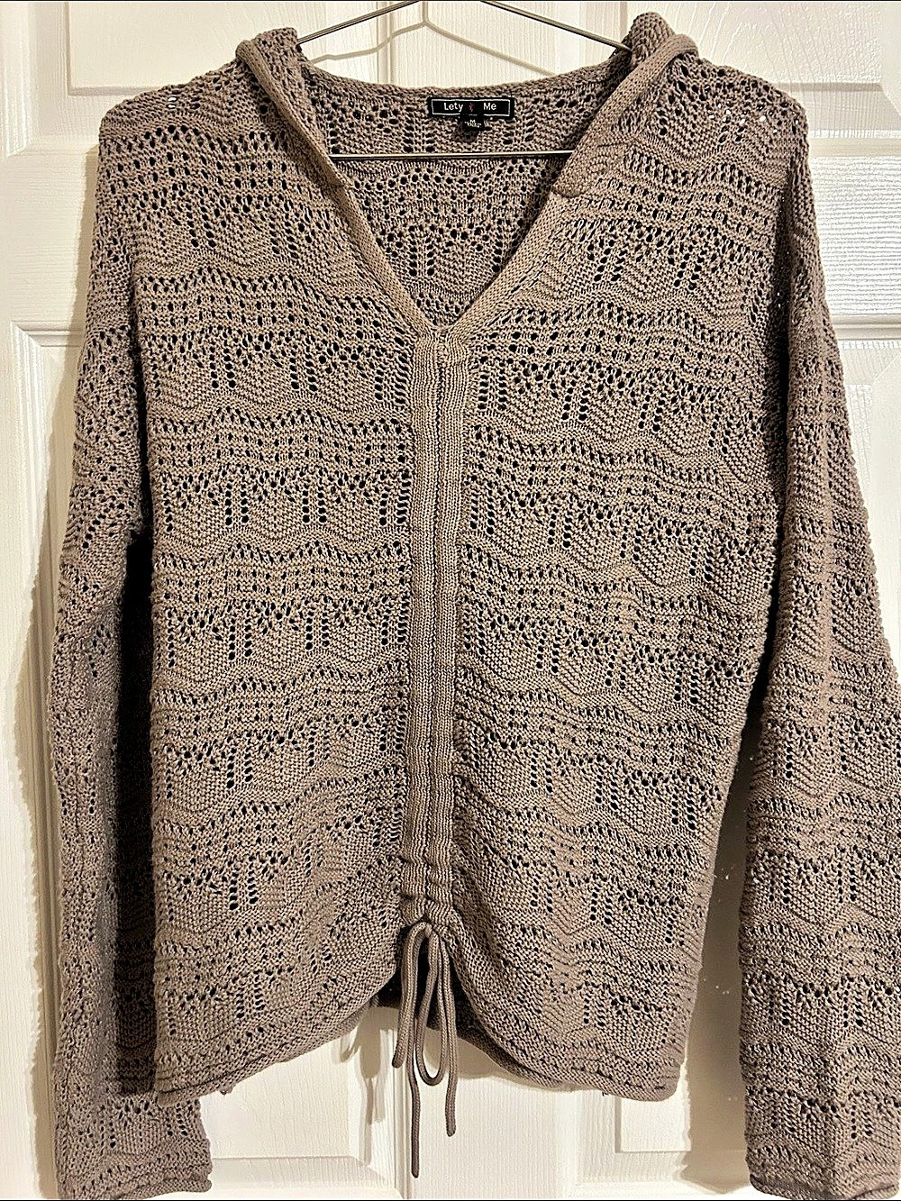 Lety Me Crochet Cowl Neck Sweater in Brown Medium Like New